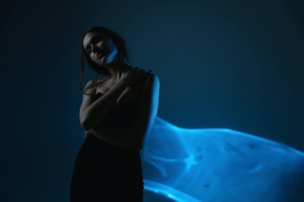 The Ultimate Guide to Immaculately Caring for Your Silk Blouses: Expert Tips and Techniques from the UK!